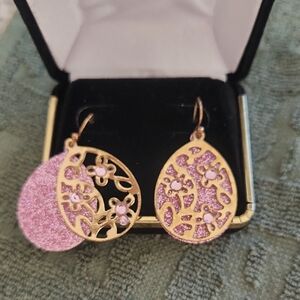 Elegant Gold and Pink Floral Earrings